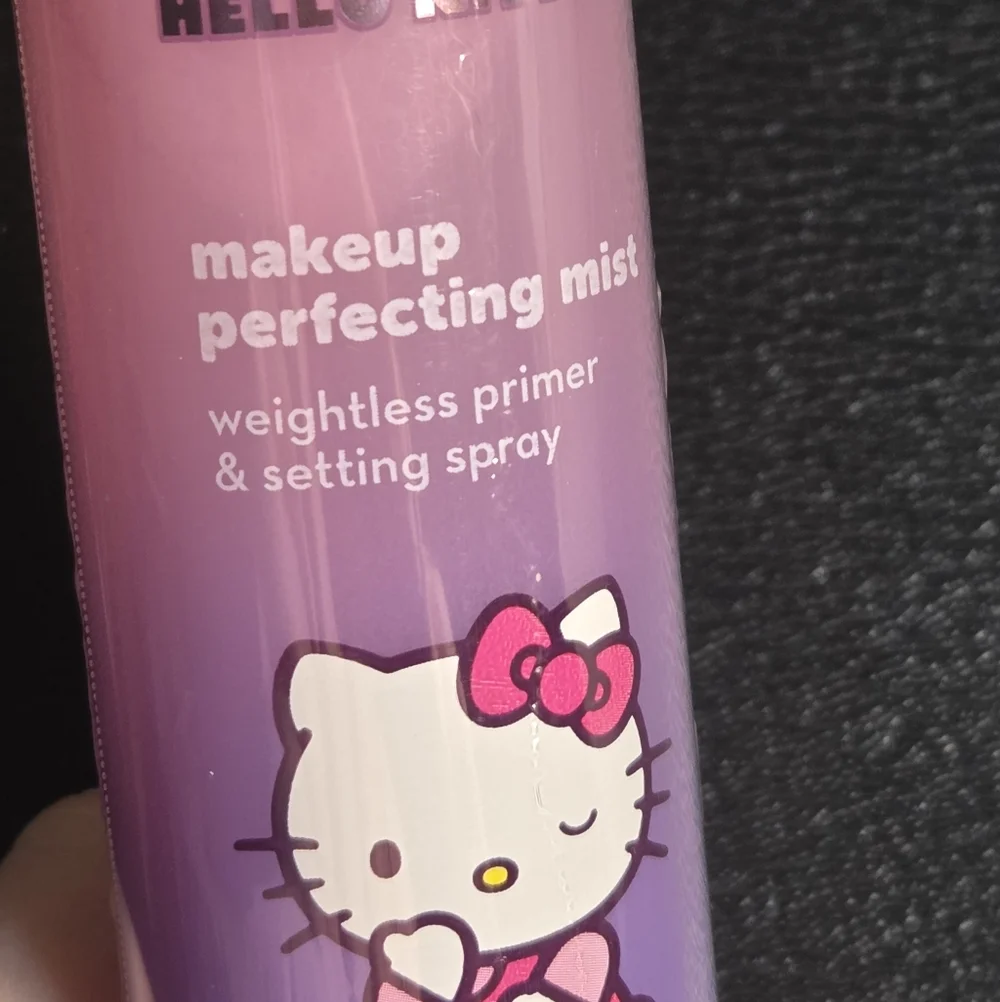 🎁The Creme Shop x Hello Kitty Makeup Perfecting Mist- Primer & Setting Spray